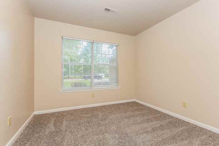 105 Indian Bluff Dr - Photo 7 of 10