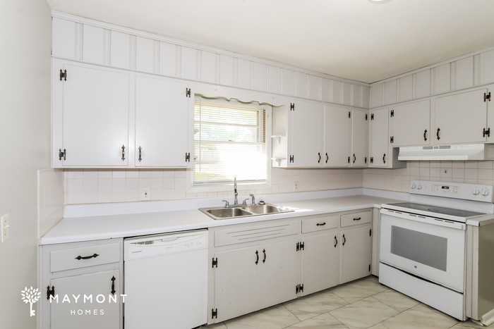 3411 Mura Dr - Photo 5 of 12