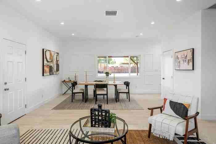 113 Donaldson Way - Photo 4 of 35