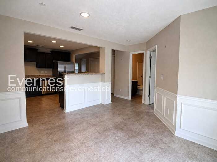 4014 Rhythm Dr - Photo 4 of 19
