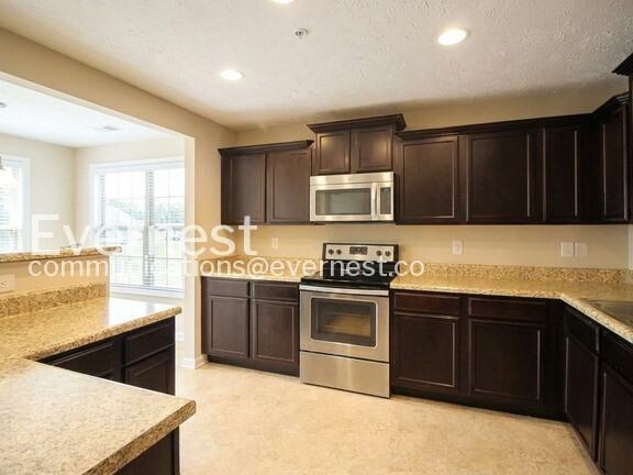 4014 Rhythm Dr - Photo 7 of 19