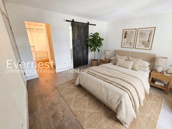 805 E 7th Ave #9 - Photo 5 of 10
