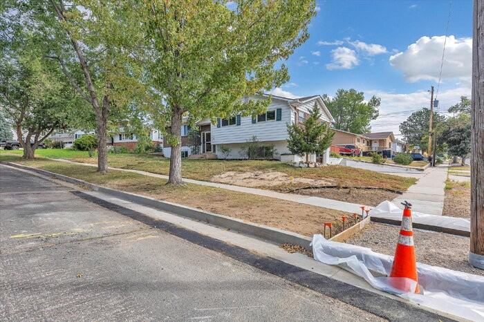 2231 Wynkoop Dr - Photo 3 of 32
