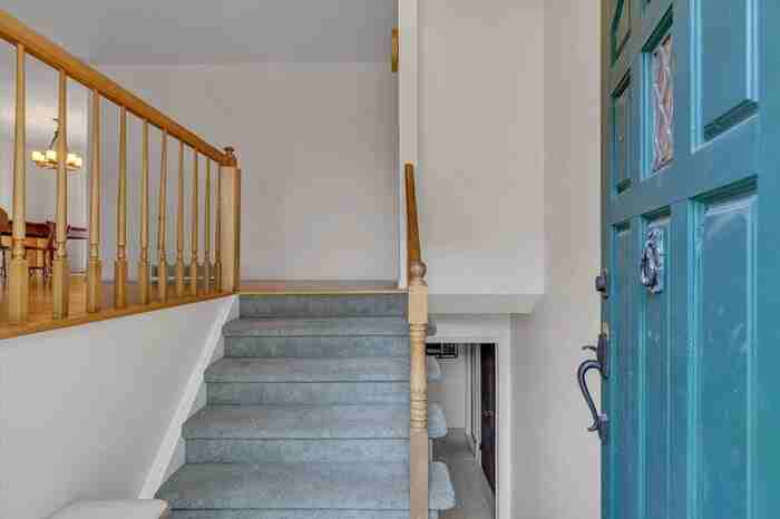 2231 Wynkoop Dr - Photo 5 of 32