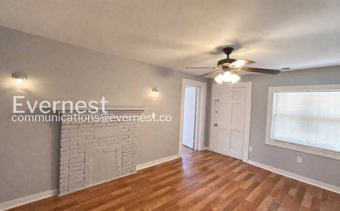 2028 Powderly Ave Sw - Photo 6 of 16