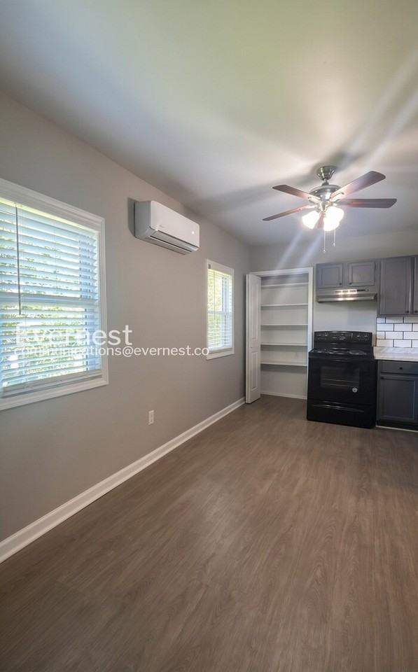 101 Bitting Ave #101 - Photo 7 of 19