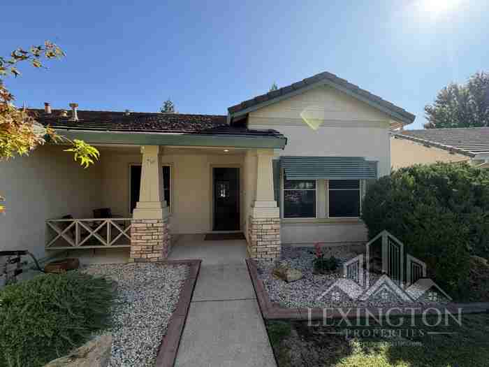 4824 Canfield Cir - Photo 4 of 30