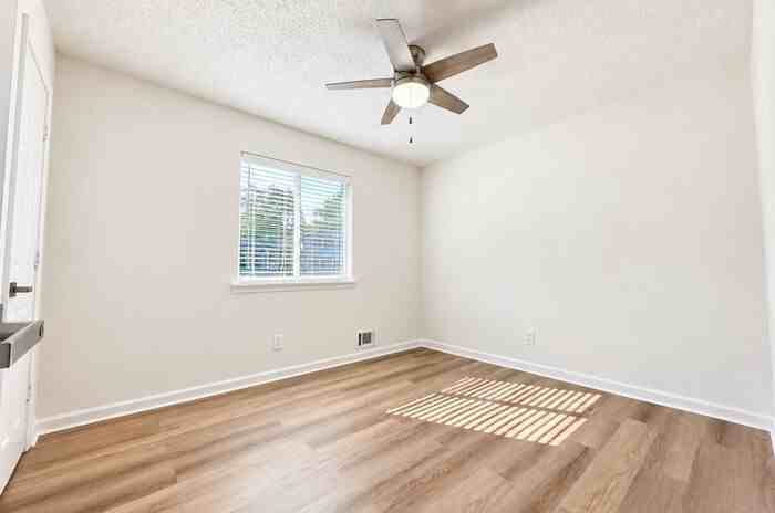 1659 Almand Creek Dr Sw - Photo 6 of 28