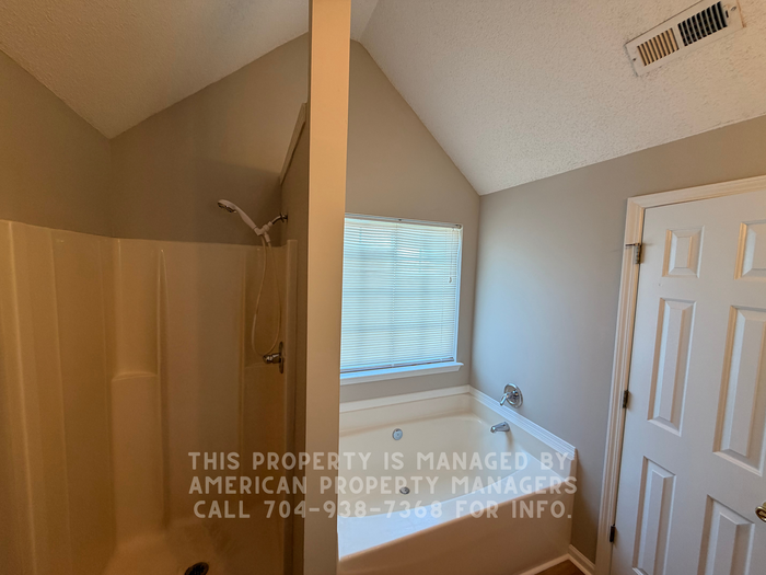 372 Havenbrook Way Nw - Photo 5 of 17
