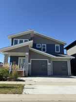 10 Tagish Ave - Photo 1 of 1