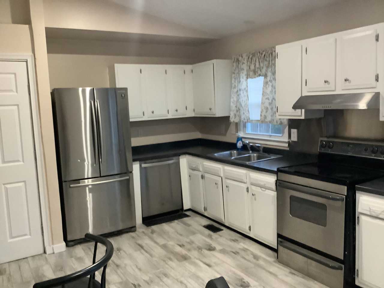 5504 Fairpines Ct #NA - Photo 2 of 12