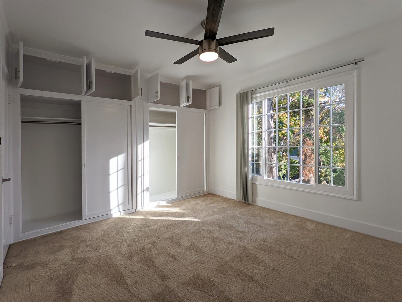 7665 Hollywood Blvd #15 - Photo 7 of 23