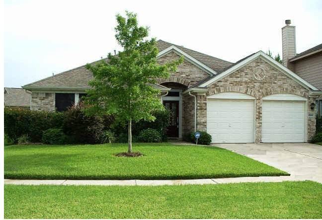 20303 Misty Cove Dr #NA - Photo 2 of 34