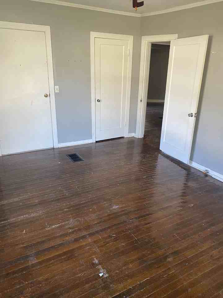 152 E Wichita St - Photo 6 of 10