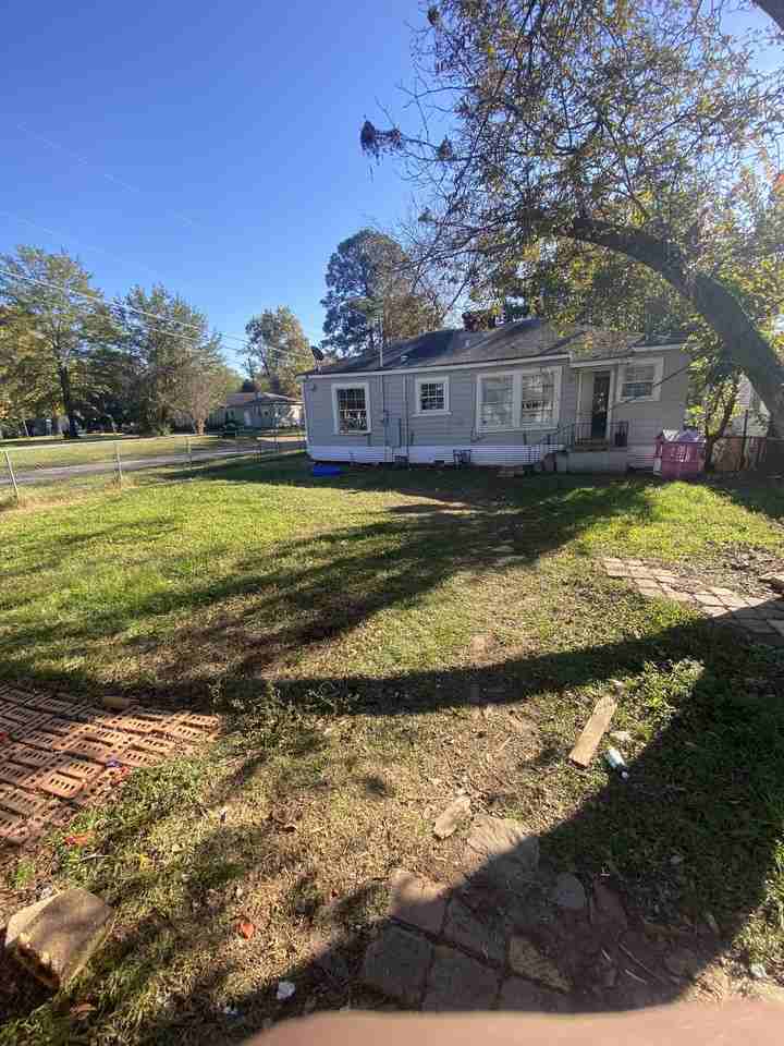152 E Wichita St - Photo 7 of 10