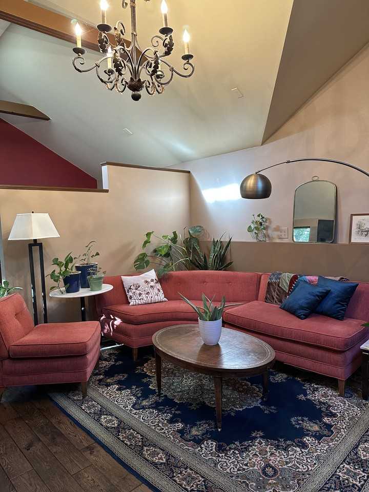 104 Ne 137th St #1 - Photo 4 of 16