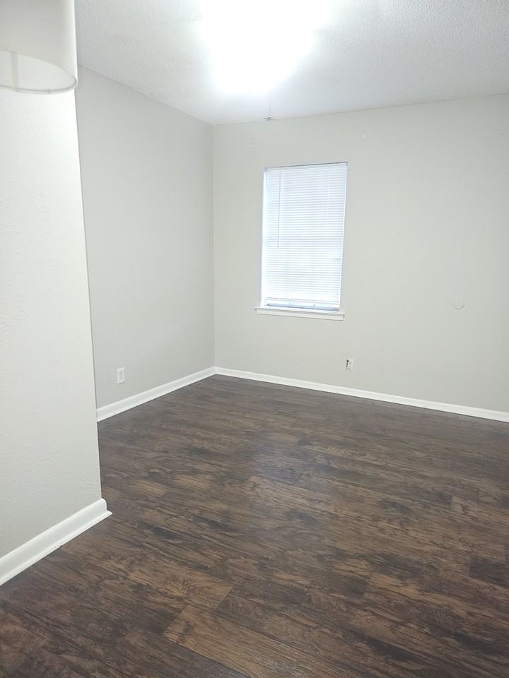 4017 Cottage Hill Rd #2 - Photo 7 of 14