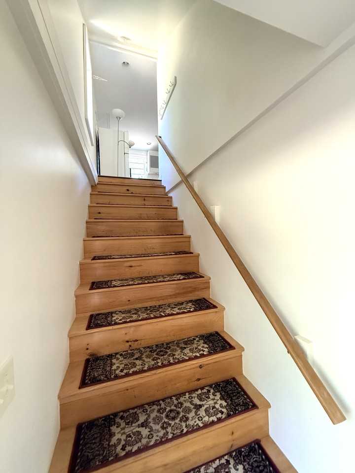 35 Libby Ave #B - Photo 2 of 11
