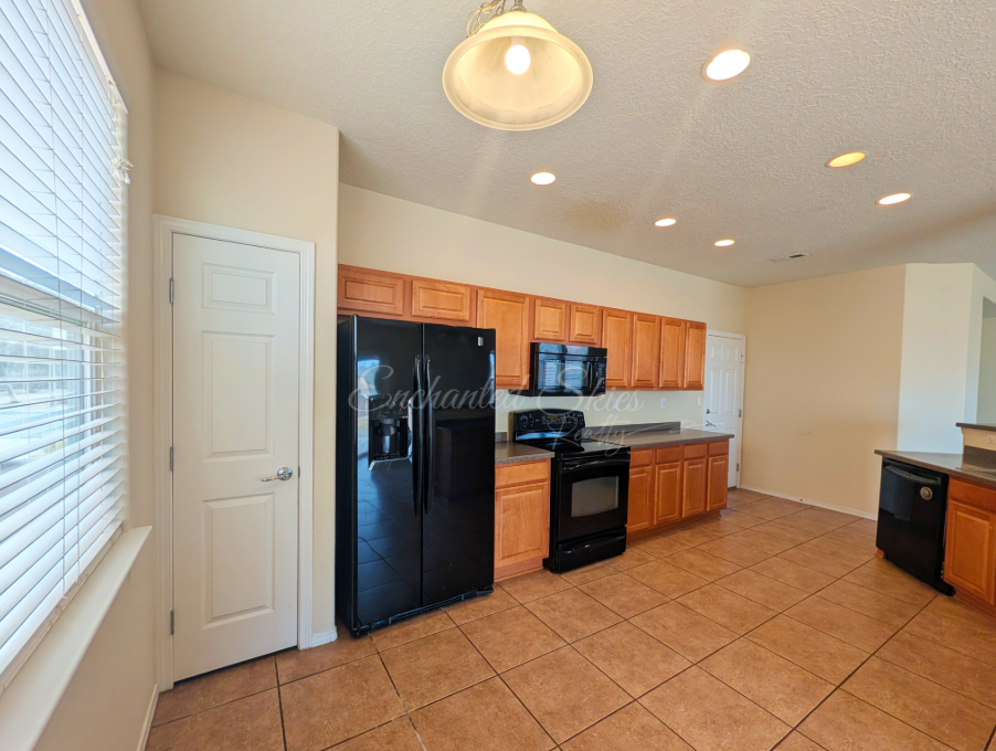 7905 Sierra Altos Pl Nw #NA - Photo 5 of 12