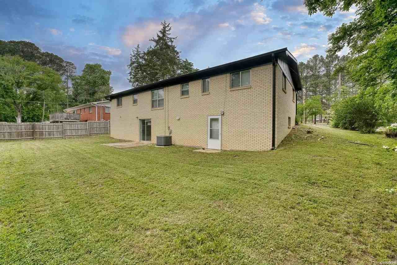 2702 Malvern Ave #NA - Photo 2 of 13
