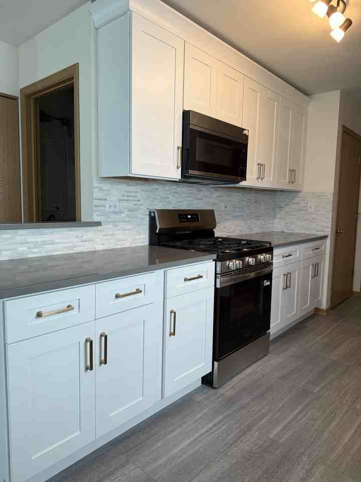 15942 W Ridge St #NA - Photo 5 of 12