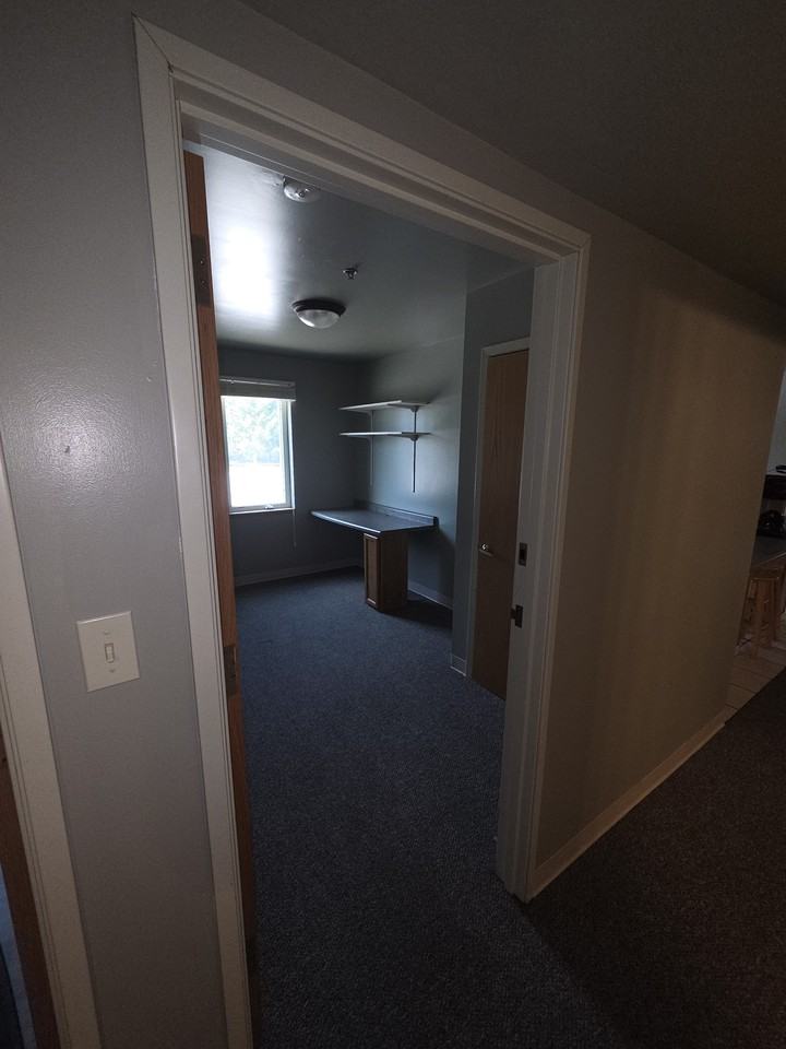 2315 5th Ave S #102 - Photo 5 of 13