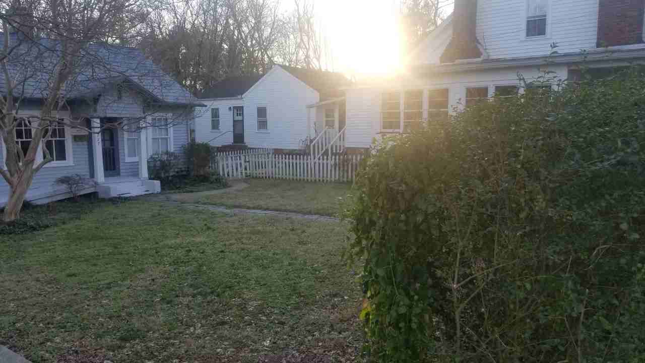 131 1/2 W King St