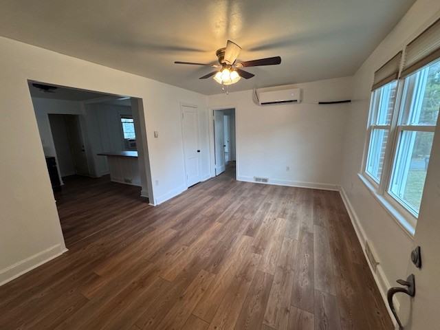 4237 White St #A - Photo 2 of 11