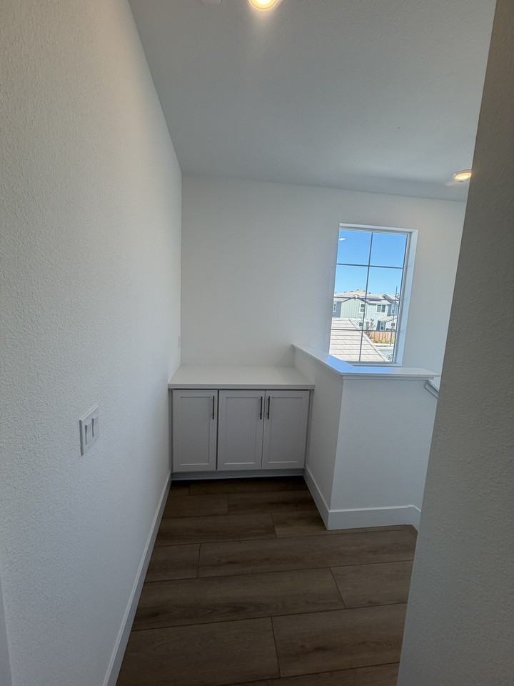 279A Mount Royal Rd #ADU - Photo 7 of 21