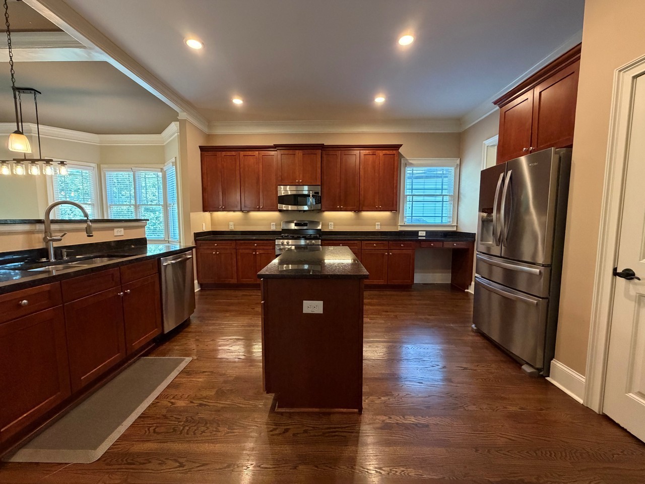 1843 Spring Ave Nw #NA - Photo 4 of 37
