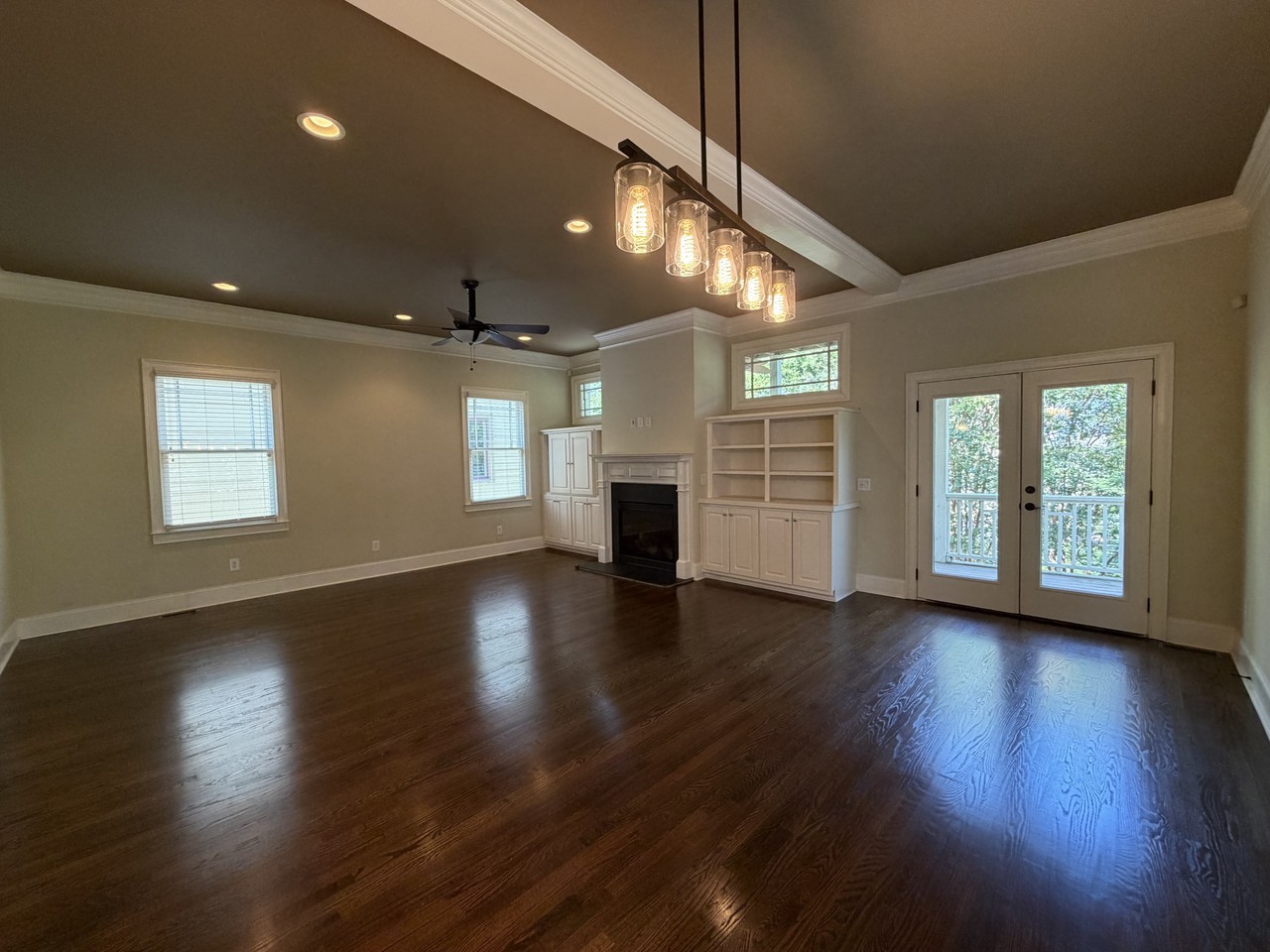 1843 Spring Ave Nw #NA - Photo 7 of 37