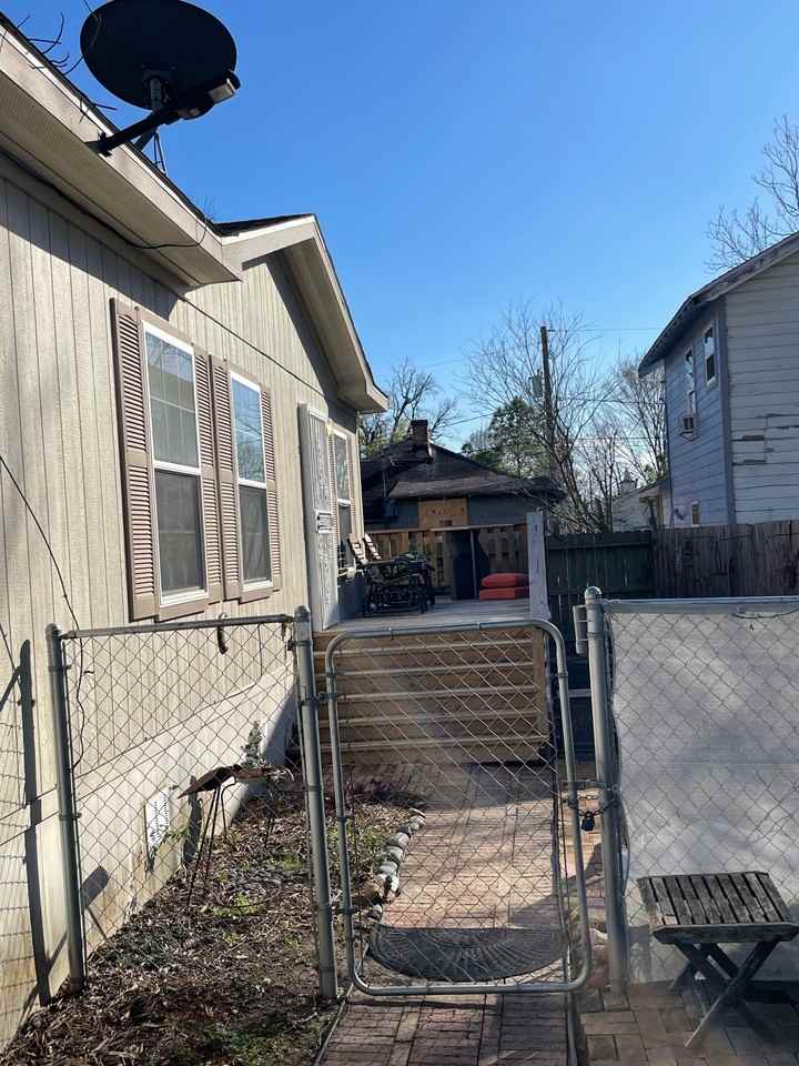 3322 Beulah St #B - Photo 2 of 26