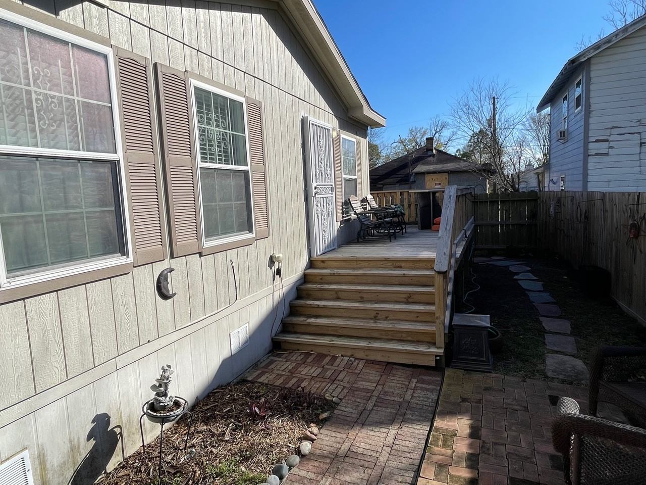3322 Beulah St #B - Photo 3 of 26