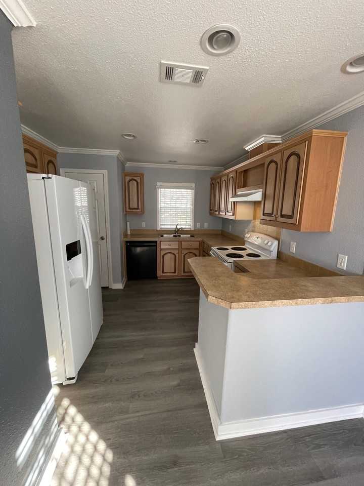 3322 Beulah St #B - Photo 6 of 26