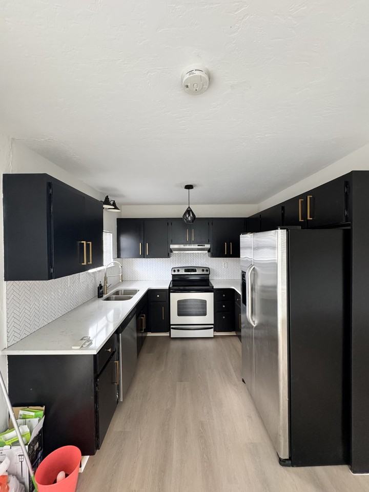 1120 56th Ave N #NA - Photo 2 of 12