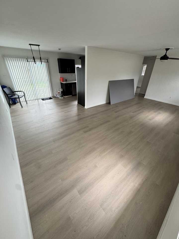 1120 56th Ave N #NA - Photo 5 of 12