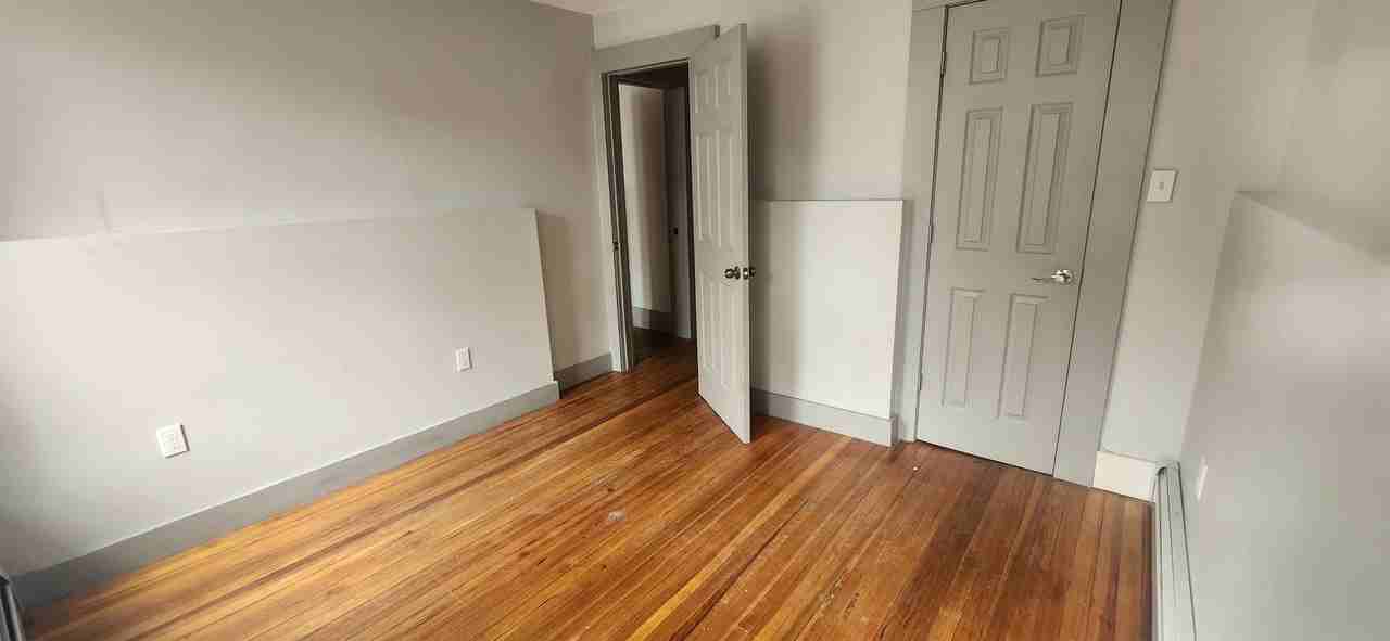 343 Madison Ave #2 - Photo 7 of 10