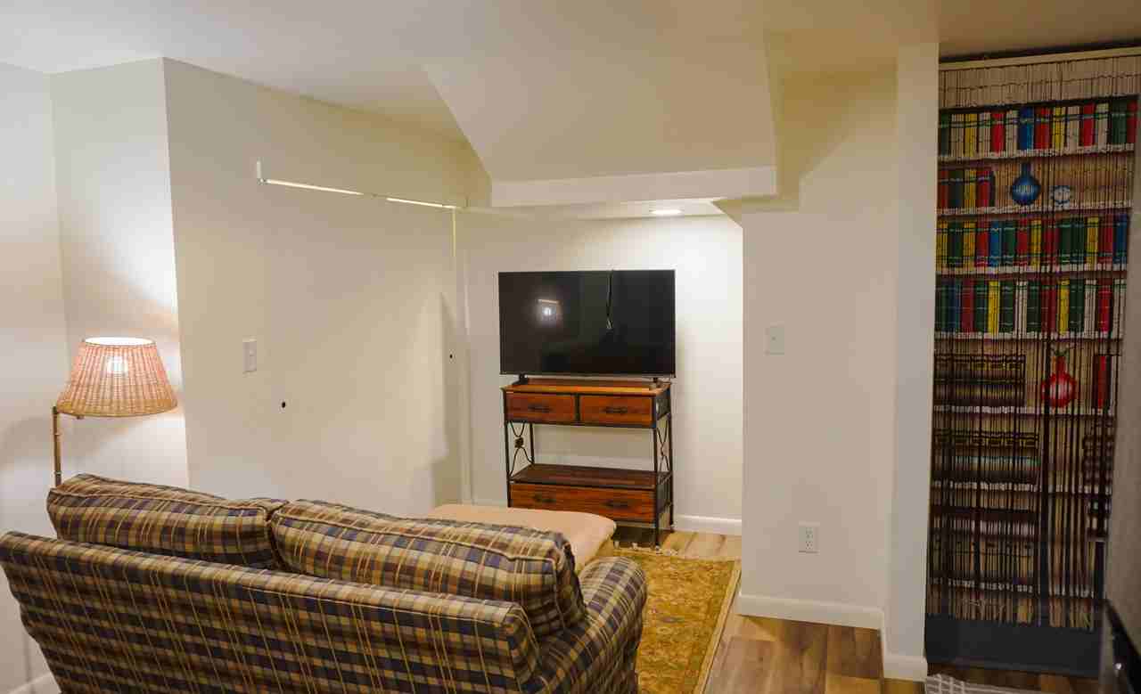 1626 E Platte Ave #B - Photo 5 of 10