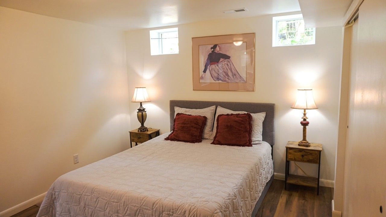 1626 E Platte Ave #B - Photo 6 of 10