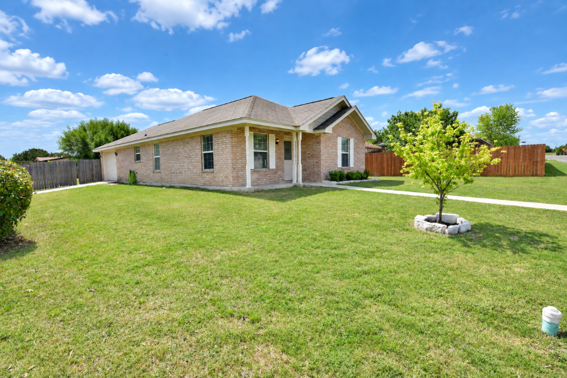 900 Concho St #NA - Photo 4 of 20