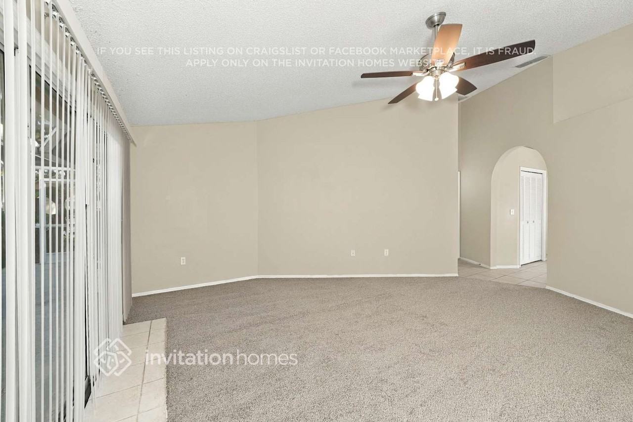 763 Sagewood Dr - Photo 6 of 18