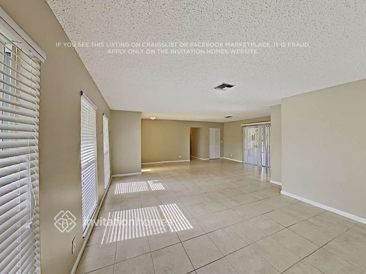 1099 Nw 5th Ave - Photo 4 of 22