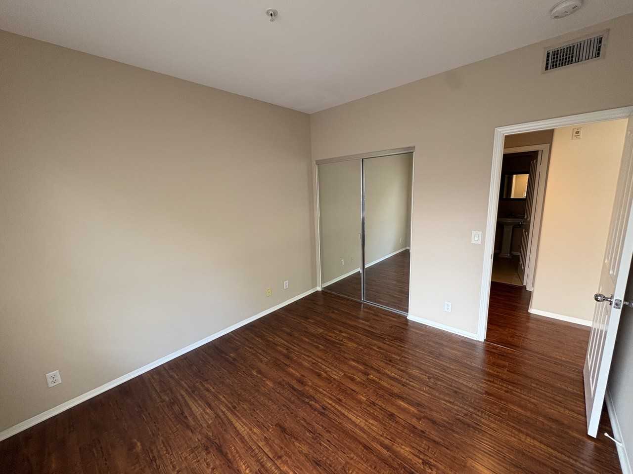 2634 Dunstan Dr #1 - Photo 3 of 10
