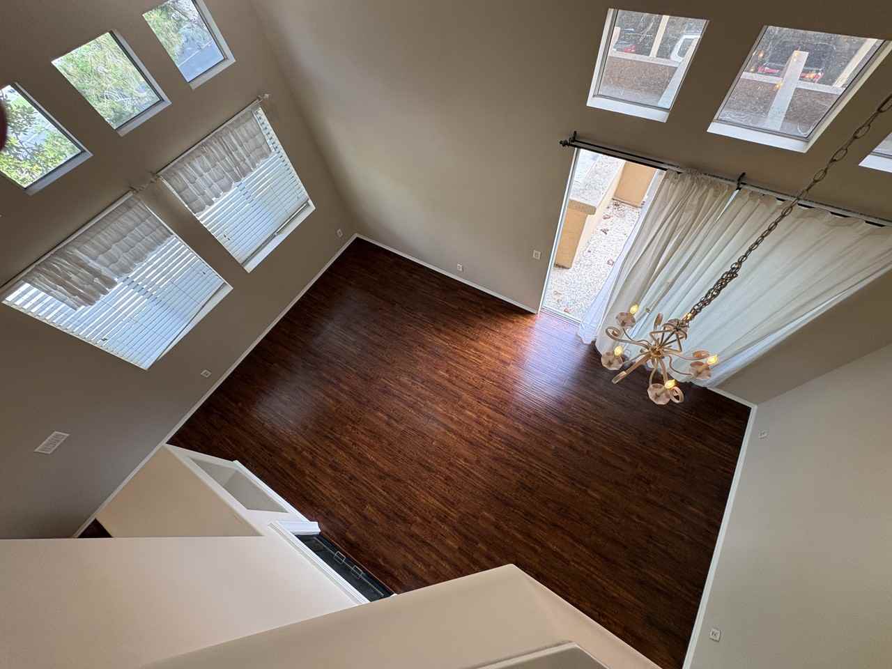 2634 Dunstan Dr #1 - Photo 5 of 10
