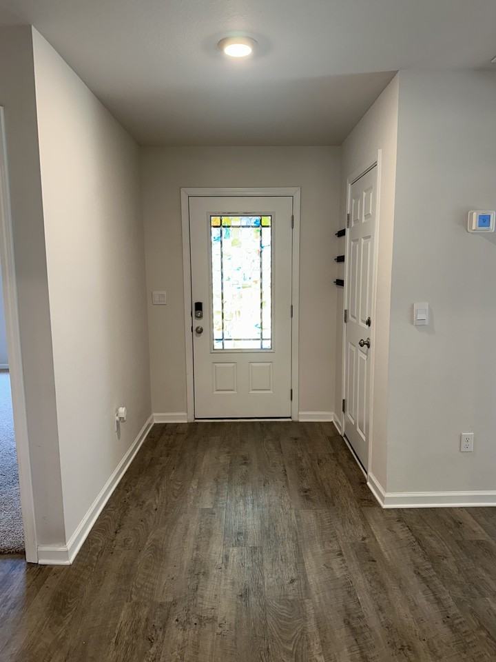 26 Gray Fox Ct #1 - Photo 2 of 22