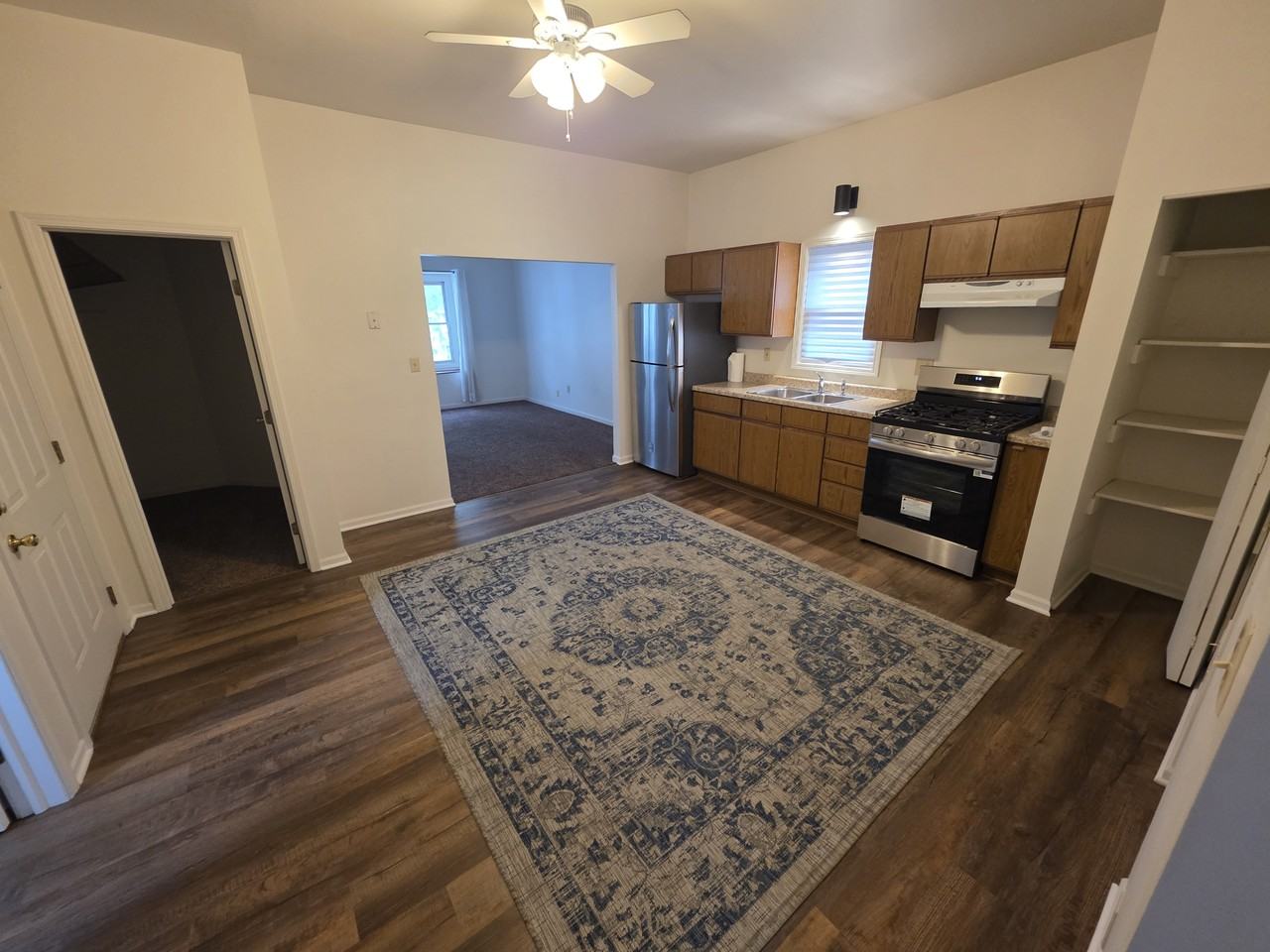 1544 Fischrupp Ave #2 - Photo 3 of 24