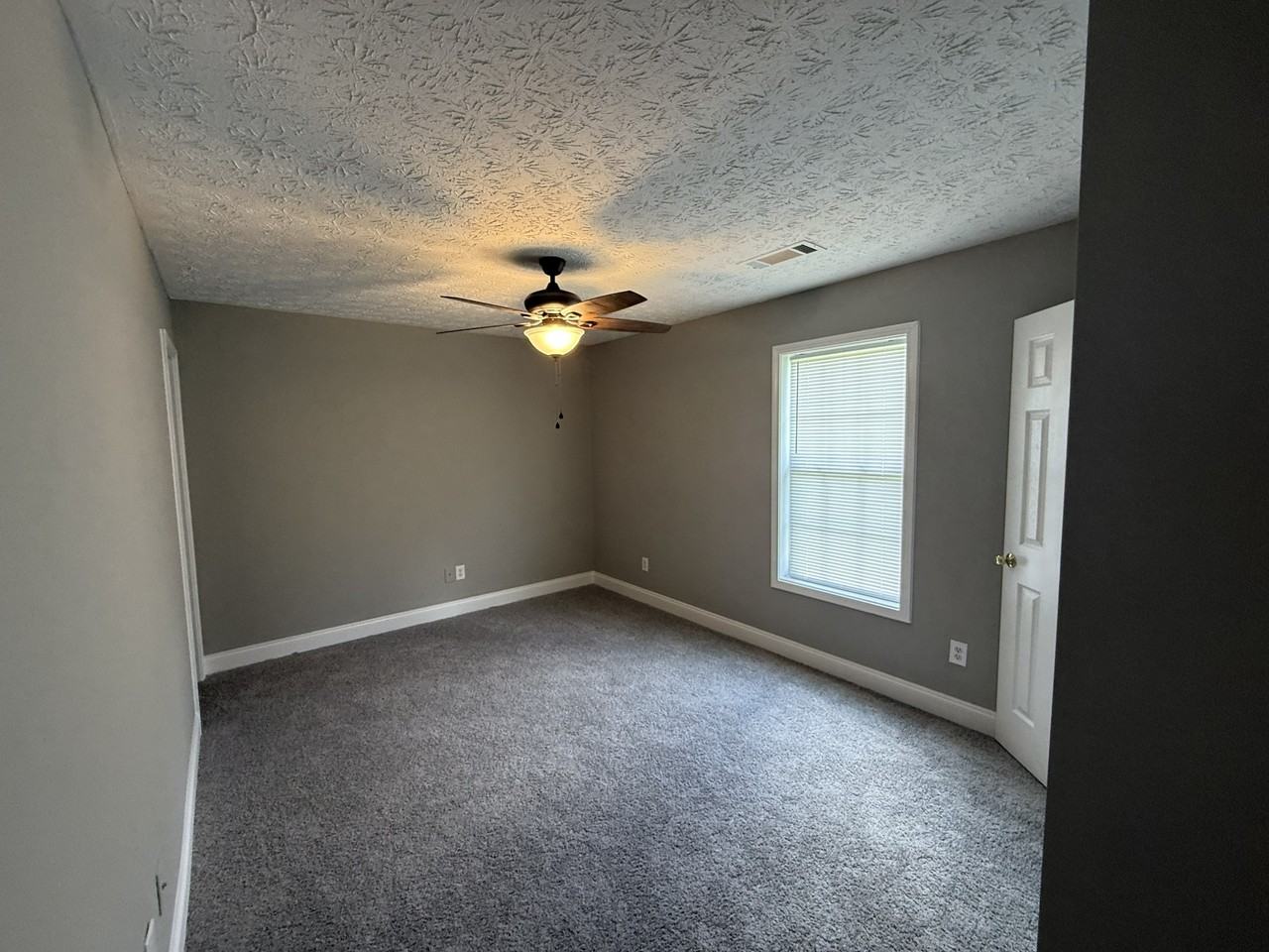 281 Westchester Cir #1 - Photo 5 of 15