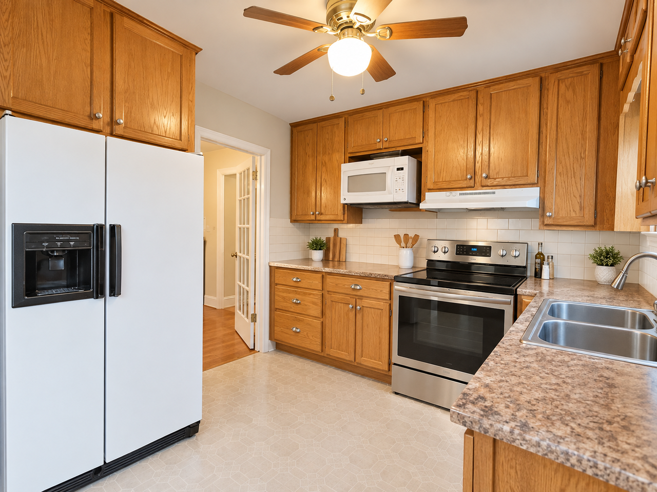 718 Glenwood Dr #1 - Photo 4 of 10