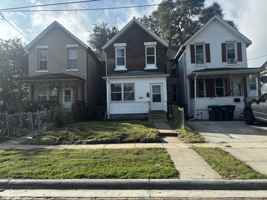 featured image of 1819 Dorcas St #1
