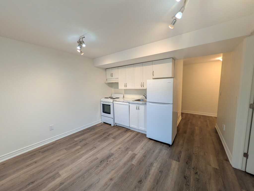 36 Viger Dr - Photo 2 of 18